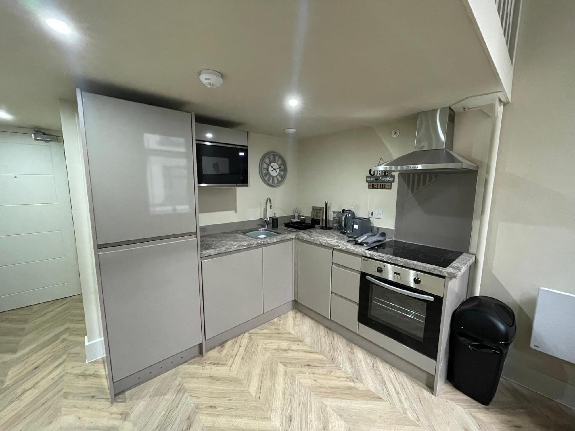 Luxury Mezzanine Apartment In Central Leeds Central Station ภายนอก รูปภาพ